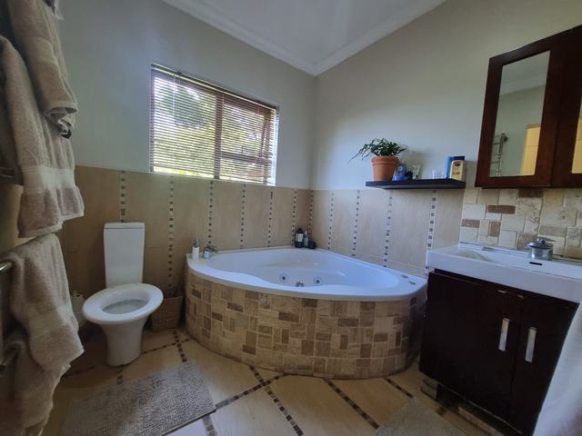 4 Bedroom Property for Sale in Ceres Western Cape